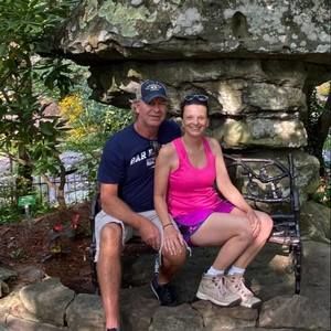 Meet your Posher, Leslie